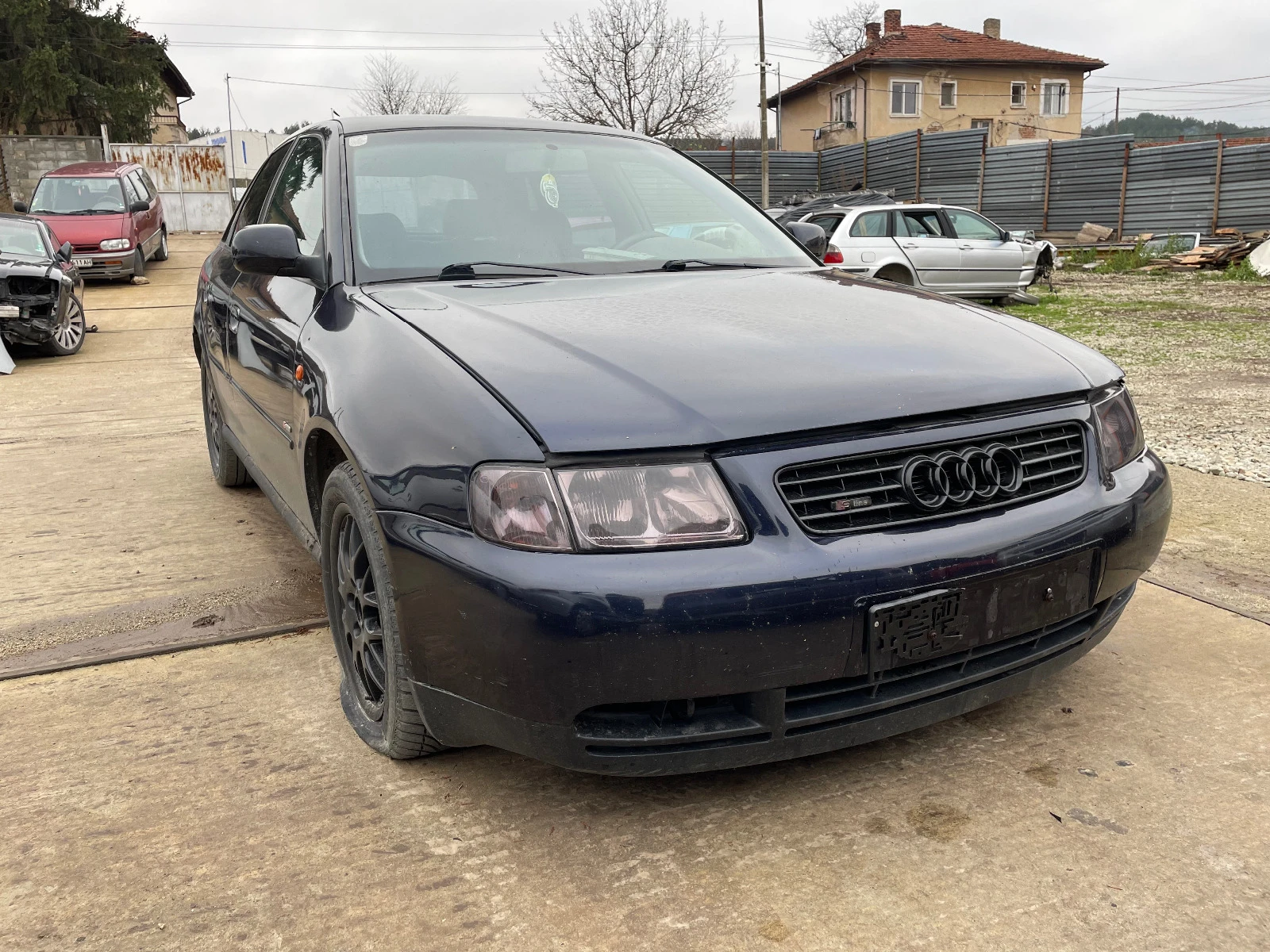 Audi A3 1.9тди 4/5врати - изображение 2