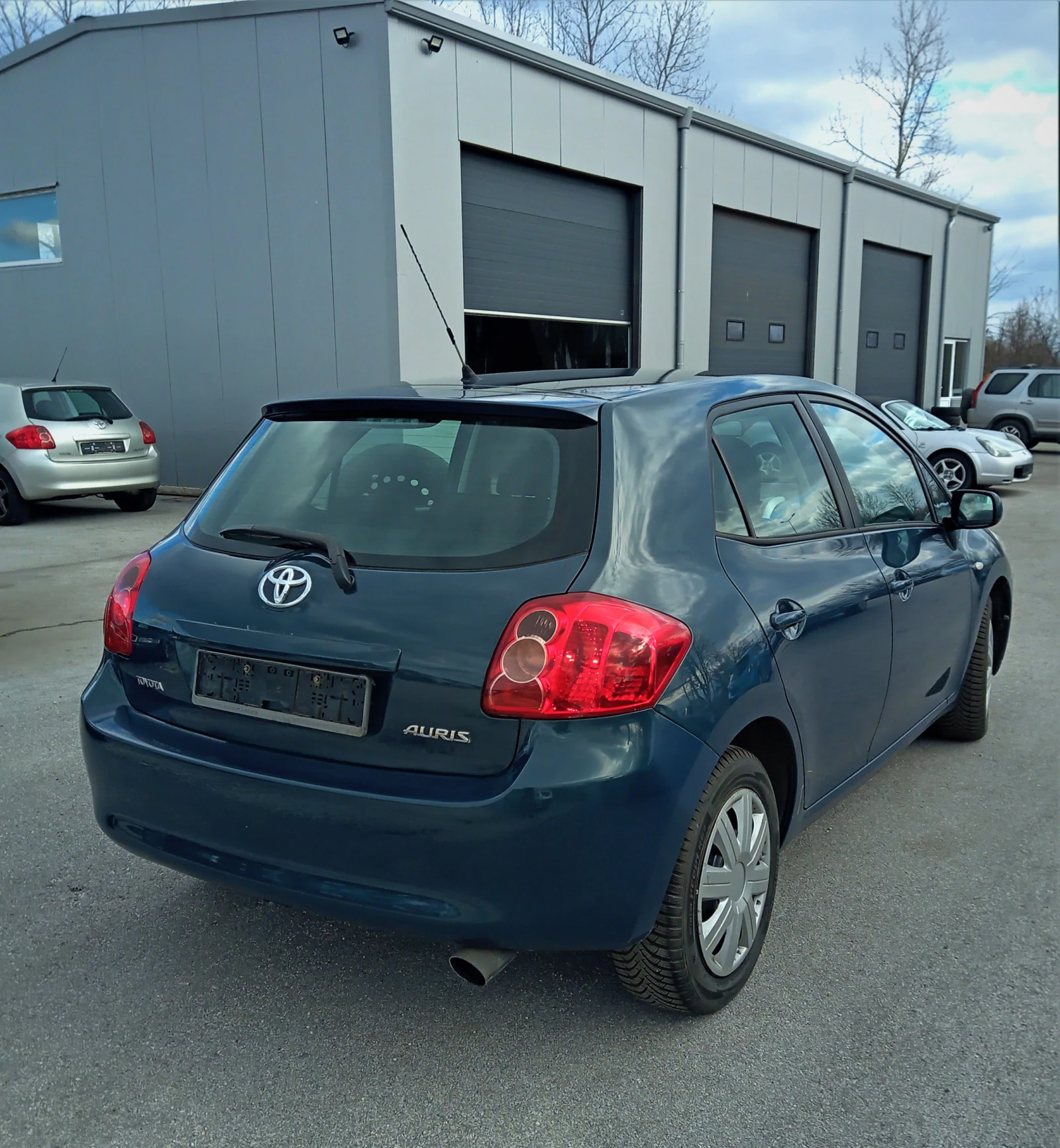 Toyota Auris 1.6VVT-i - изображение 4