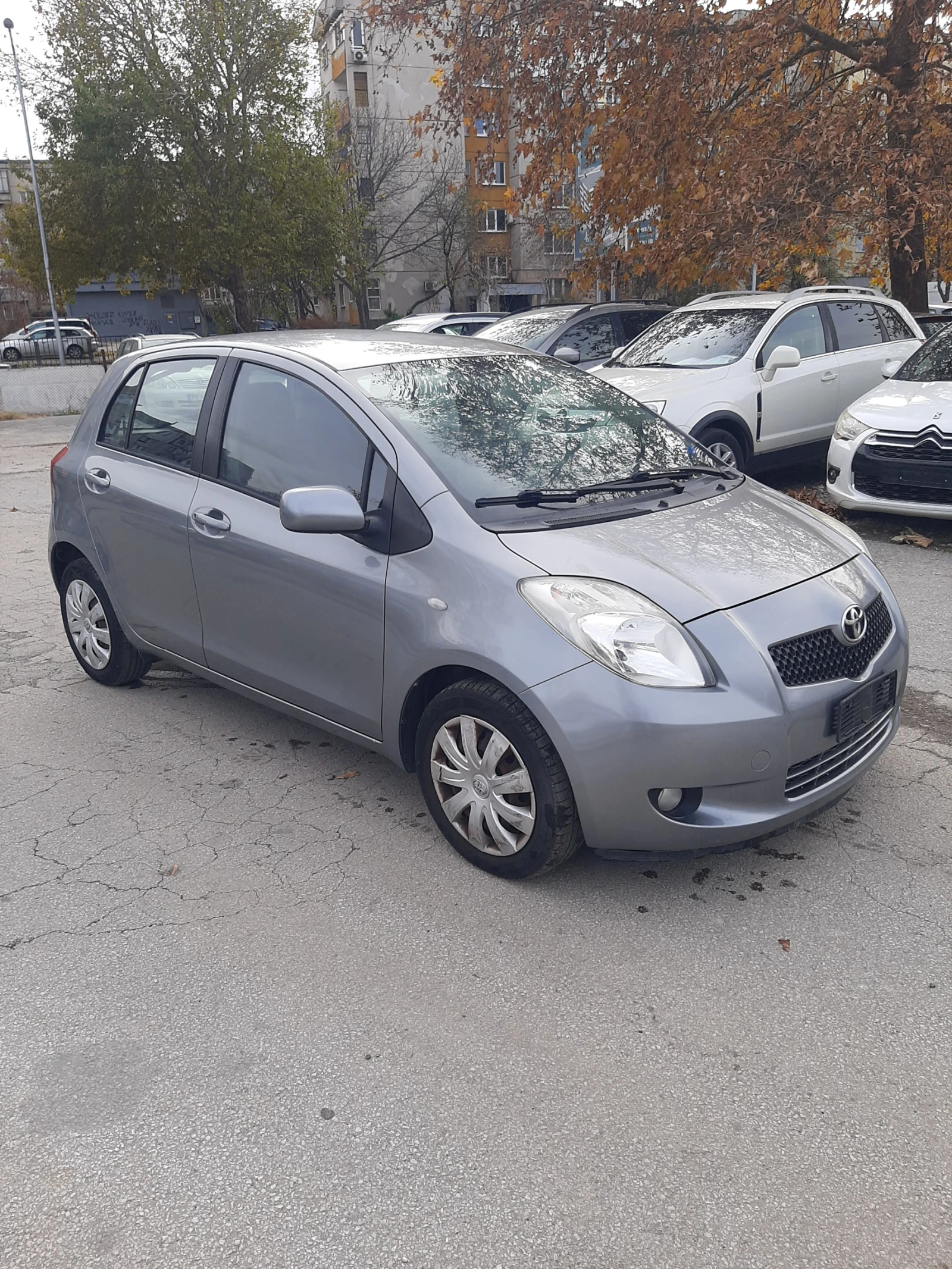 Toyota Yaris 13, бензин - изображение 8