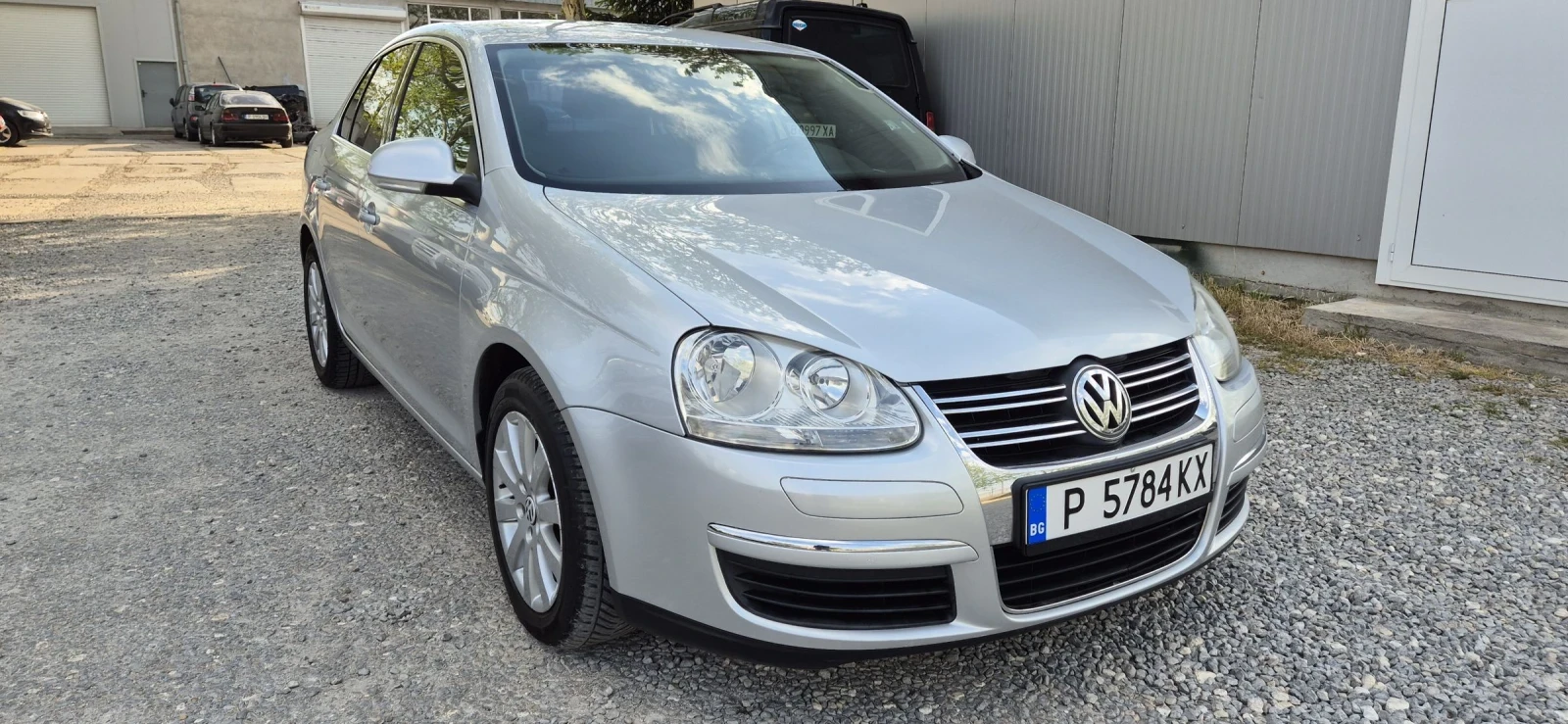 VW Jetta 1, 6I-Klimatronik - изображение 2