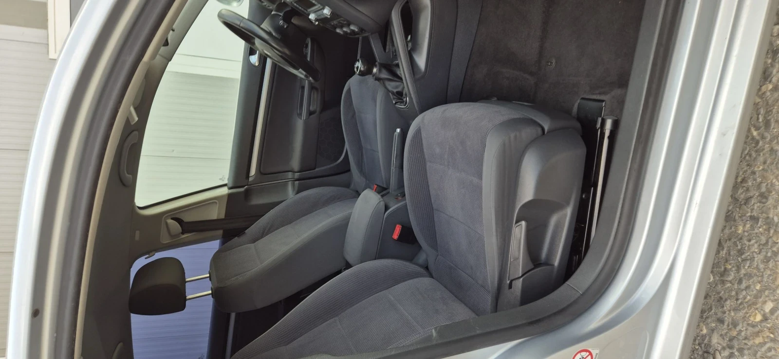 VW Jetta 1, 6I-Klimatronik | Mobile.bg   11