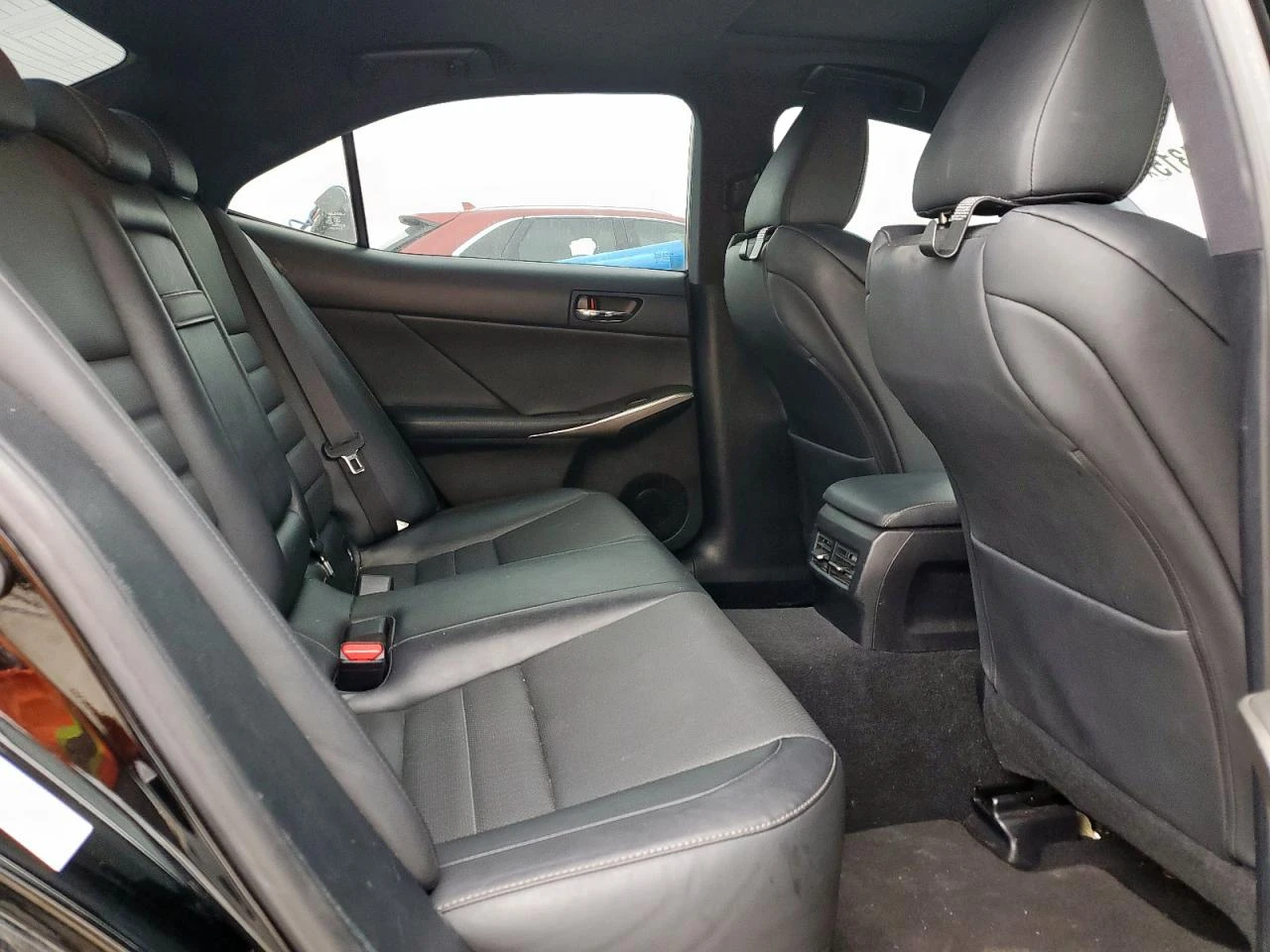 Lexus IS 200 T Автокредит* Сервизна история - изображение 10