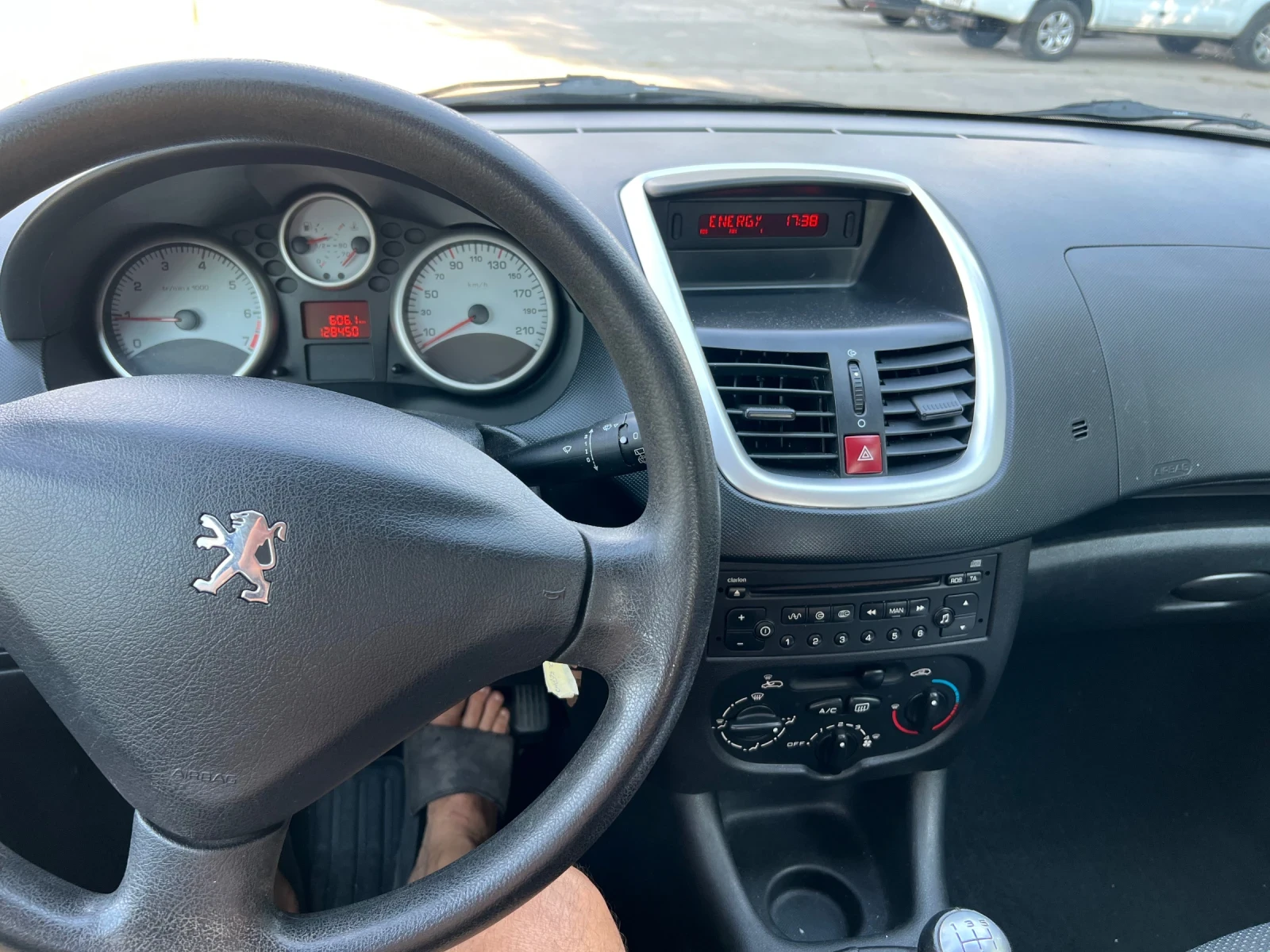 Peugeot 206 1.1.бензин  - изображение 5