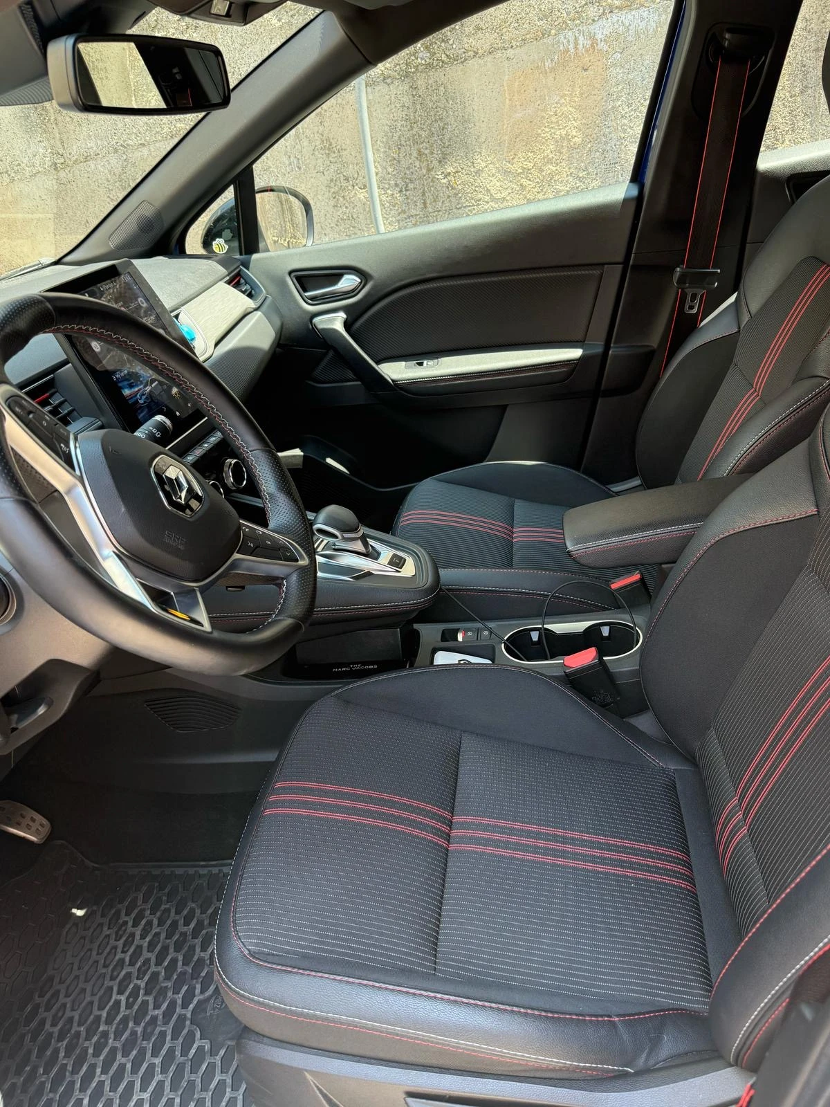Renault Captur RS Line, 160 к.с. - изображение 10