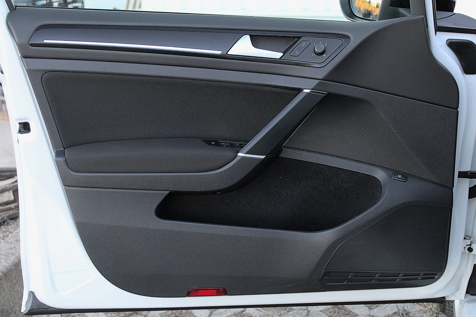 VW Golf 1.4GTE/DSG/PLUG-IN-HYBRID/DISTRONIC/KAMERA/LED/TOP | Mobile.bg   16