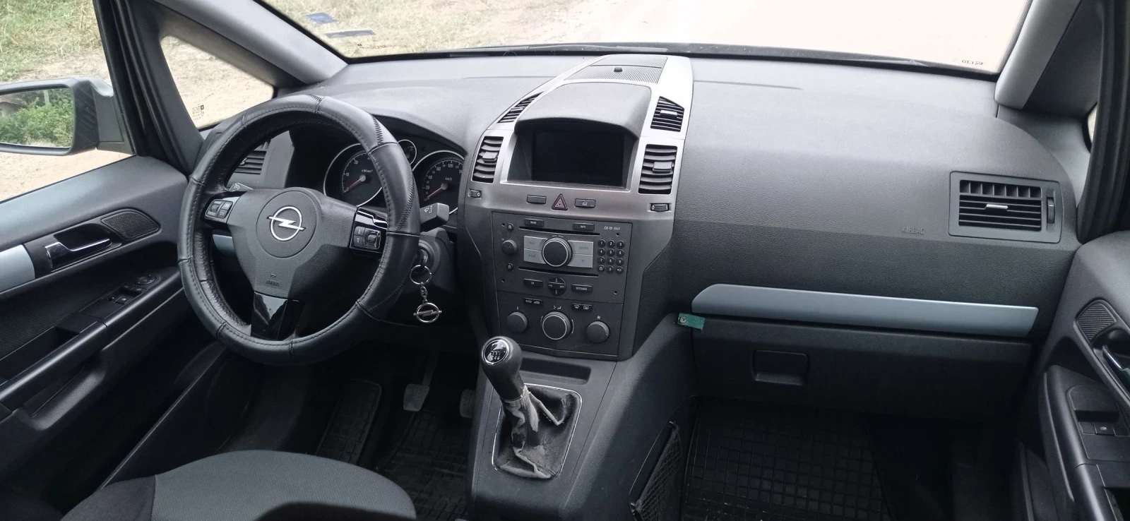 Opel Zafira 1.9 CDTi - изображение 10