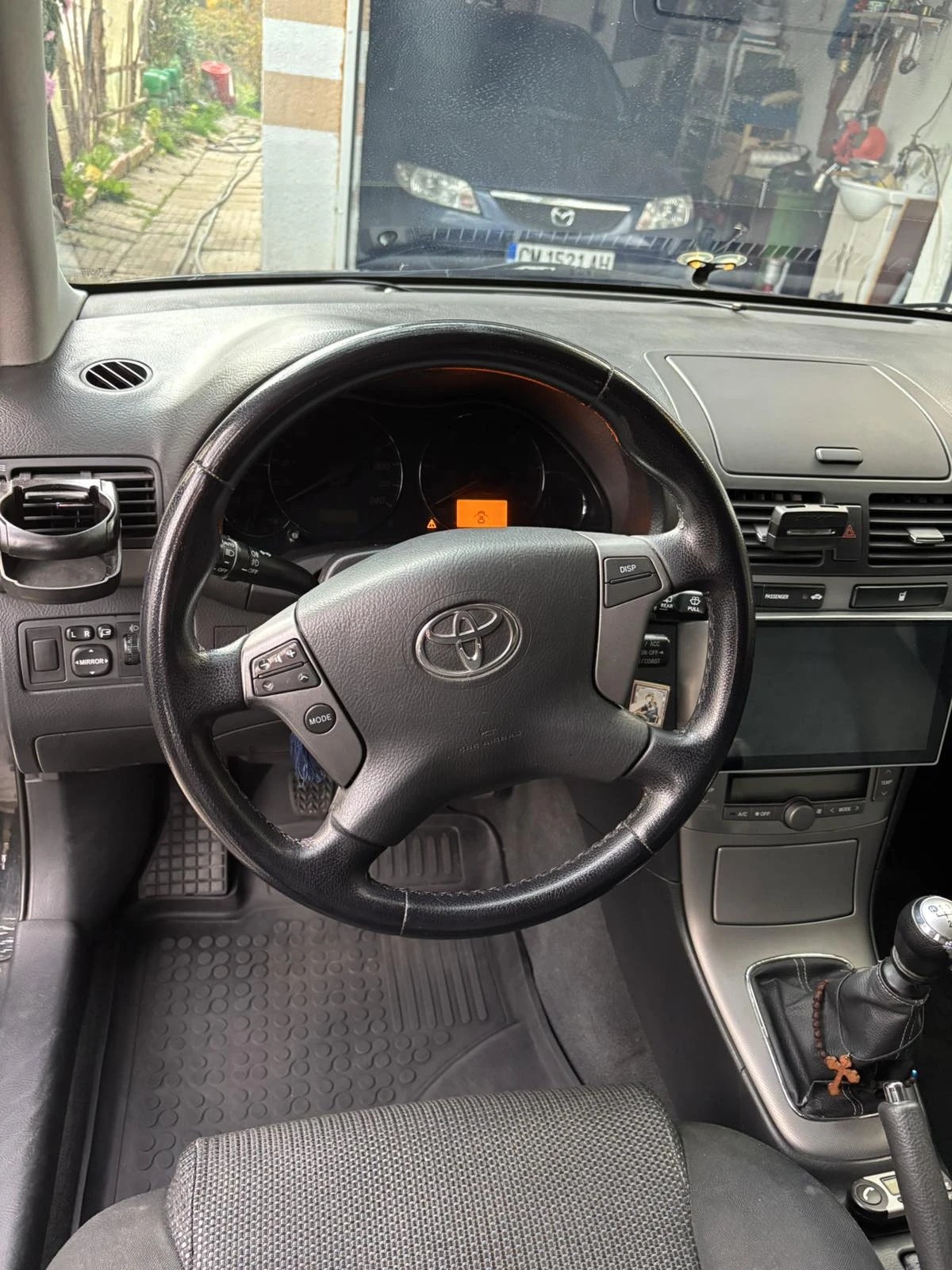 Toyota Avensis  - изображение 7