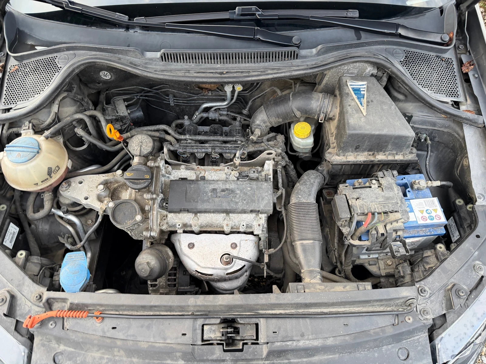 VW Polo 1.2i-70PS- 5  | Mobile.bg   14