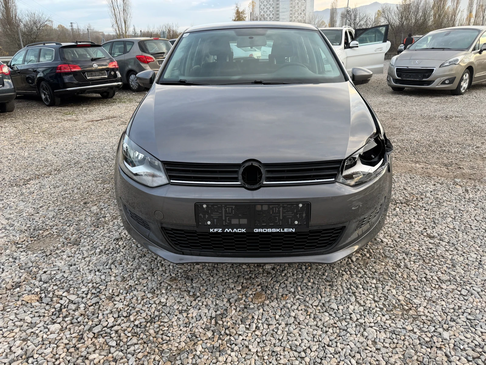 VW Polo 1.2i-70PS- 5  | Mobile.bg   2