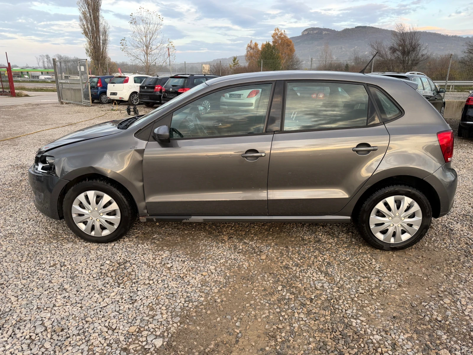 VW Polo 1.2i-70PS- 5  | Mobile.bg   8