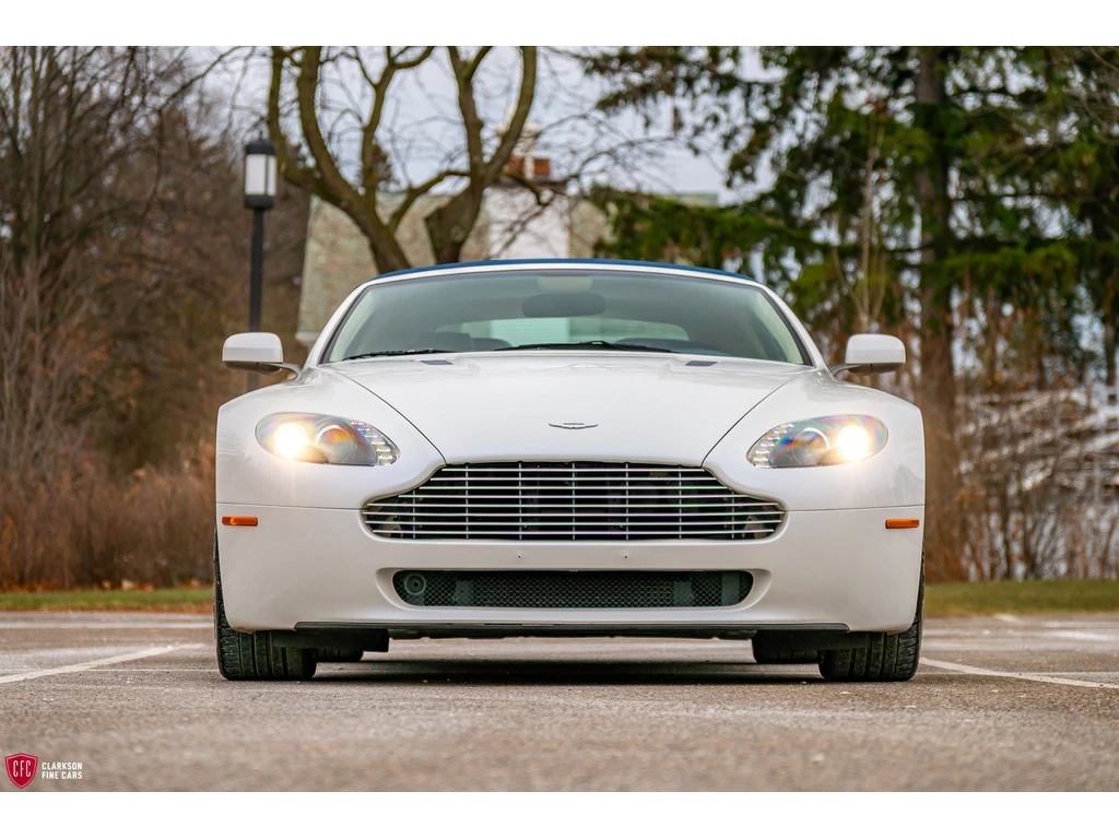 Aston Martin V8 Vantage Roadster ������ ���� �� ��! ���������� | Mobile.bg � ����������� 1