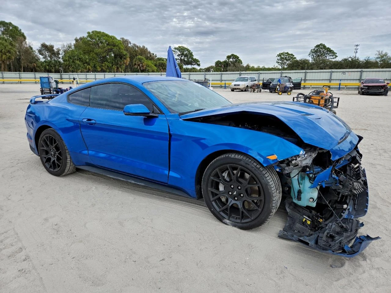 Ford Mustang РЪЧКА* FACE* FULL* РЕАЛНИ КМ* ФИКС.ЦЕНА! - изображение 3