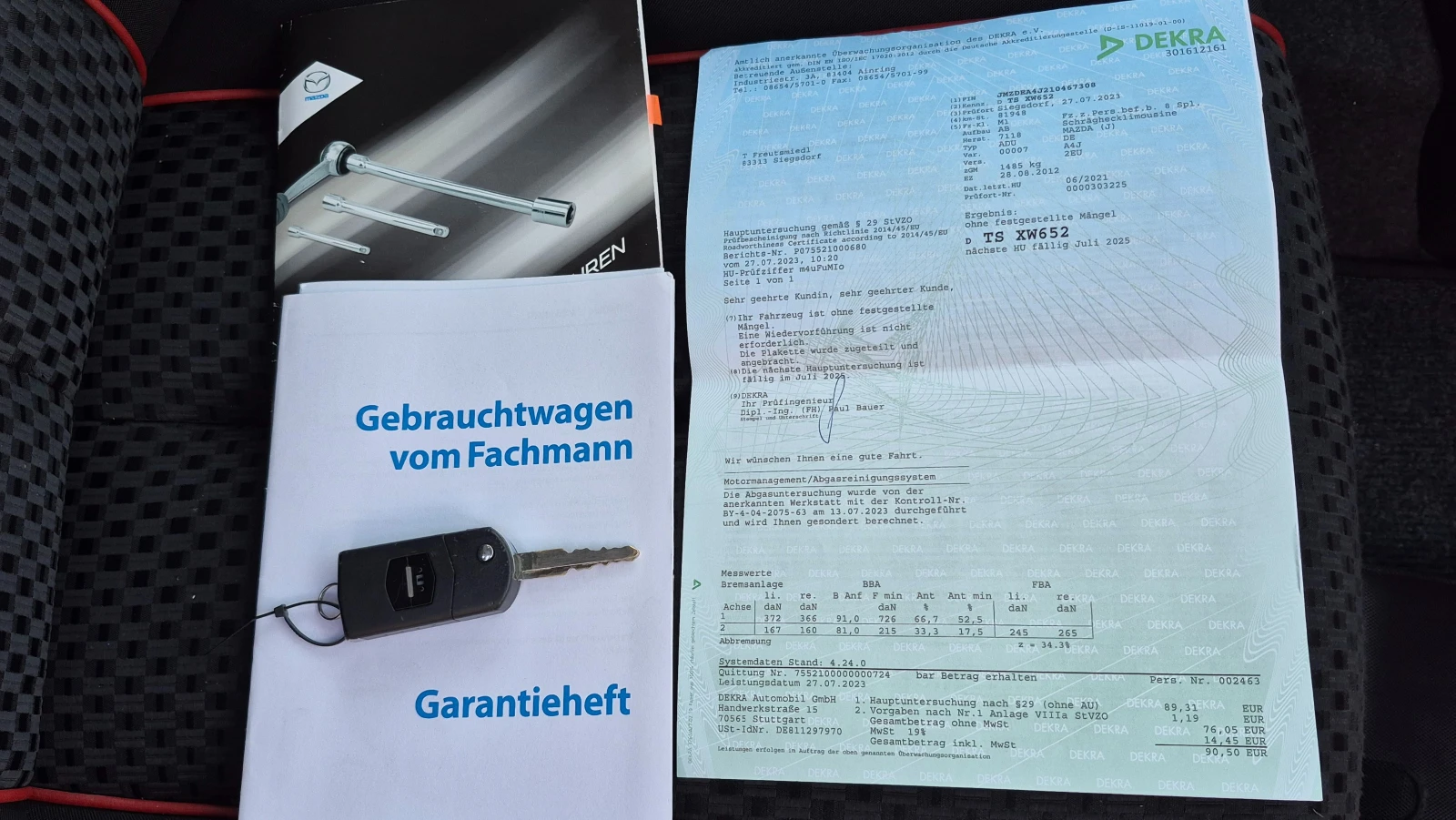 Mazda 2 1.3i 112000км FACELIFT Германия, снимка 16 - Автомобили и джипове - 53772312