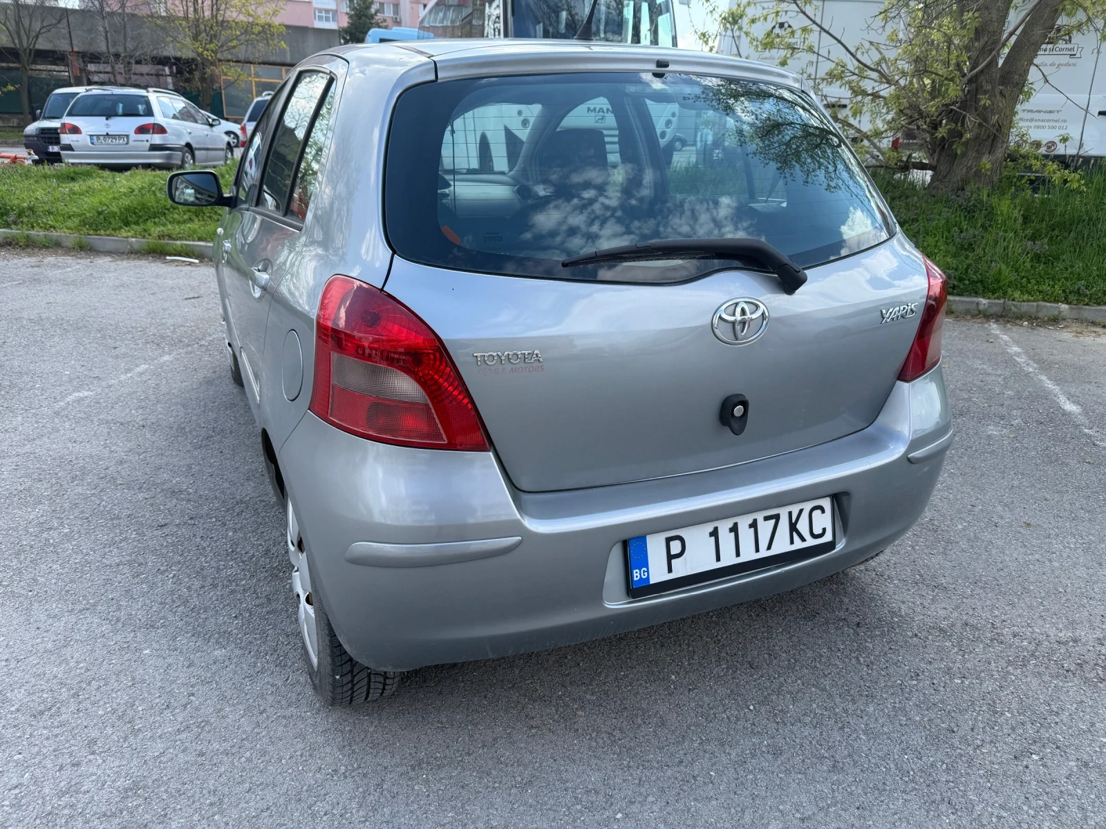 Toyota Yaris 1.3 VVT-i, снимка 3 - Автомобили и джипове - 54182607