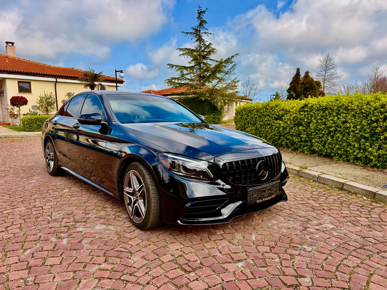 Mercedes-Benz C 300 Digital Cockpit 4Matic AMG Optic Multibeam , снимка 3 - Автомобили и джипове - 54221758