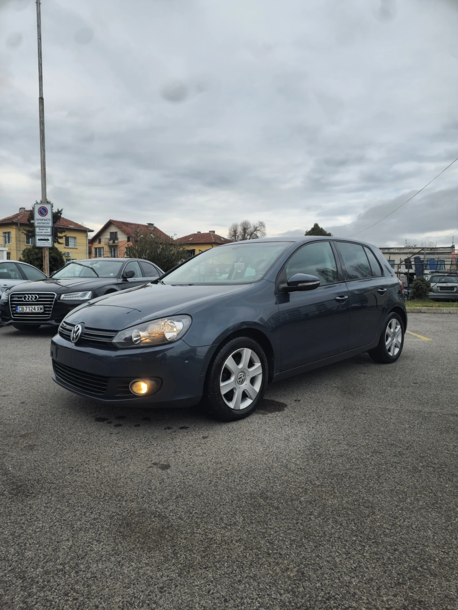 VW Golf 1.6TDI 105HP. 2012G.
