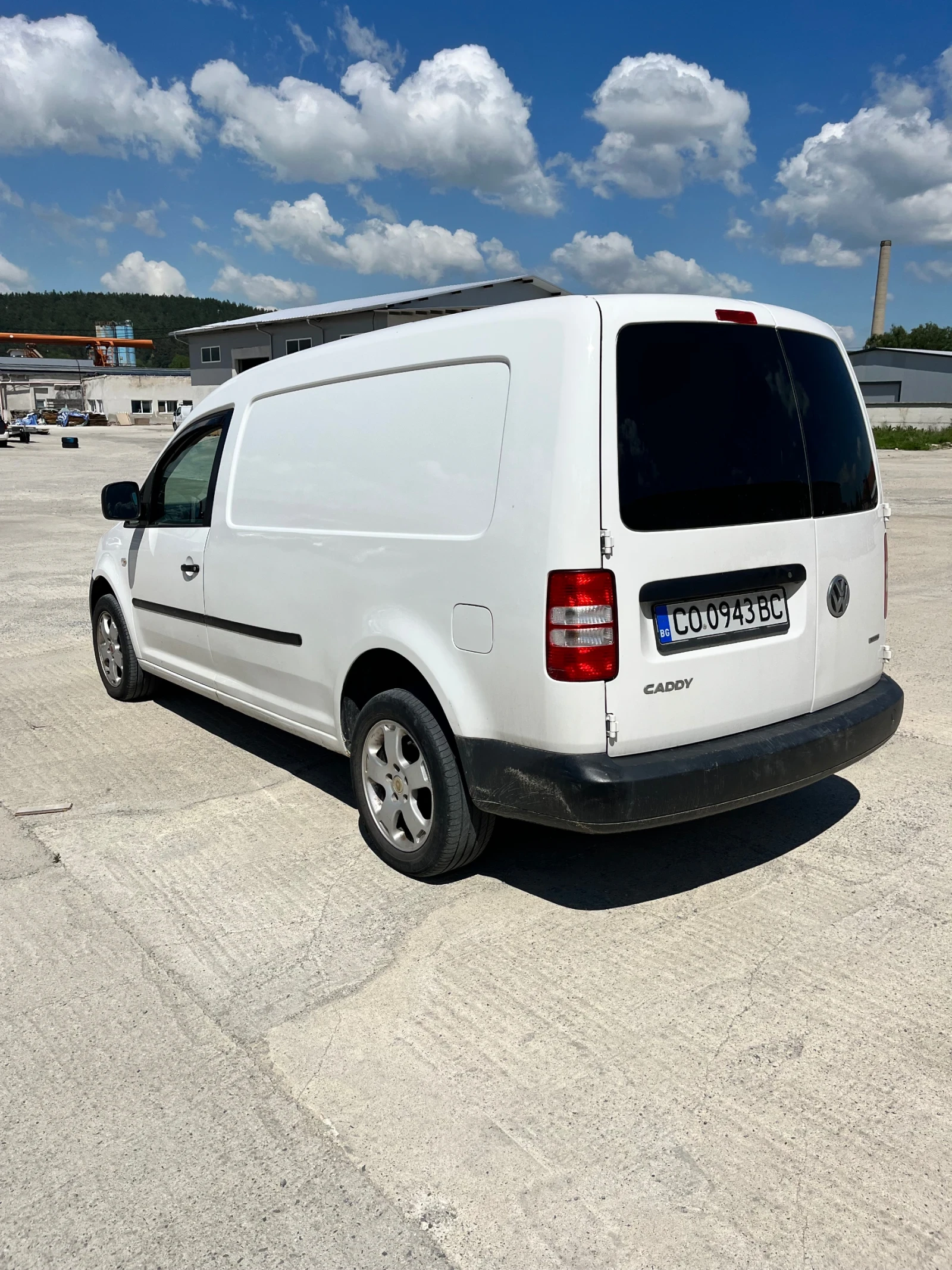 VW Caddy Maxxi Фабричен МЕТАН, снимка 8 - Автомобили и джипове - 54676223