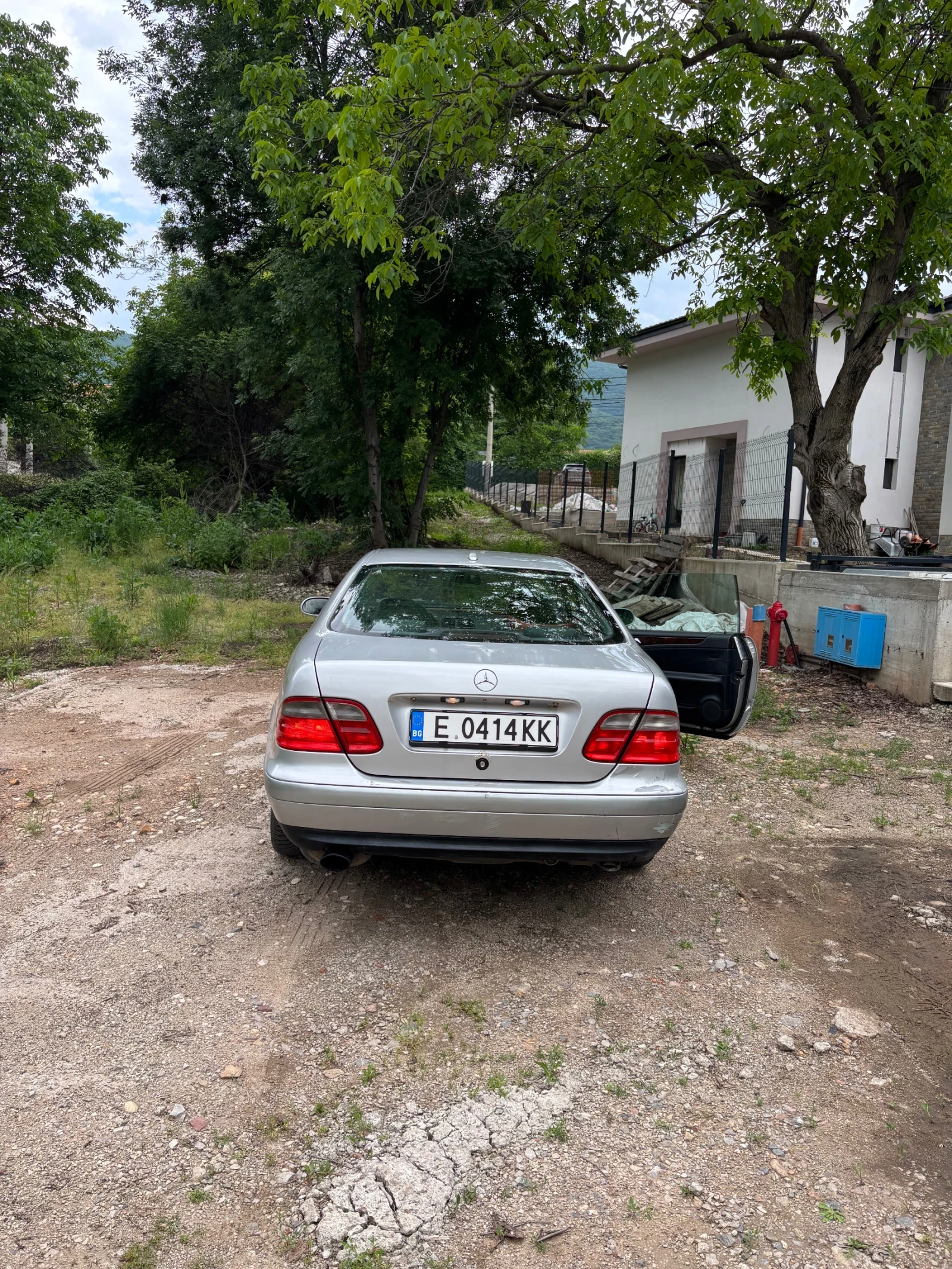Mercedes-Benz CLK 200 kompressor, снимка 4 - Автомобили и джипове - 54802465