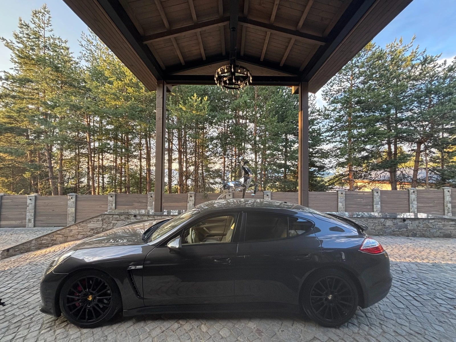 Porsche Panamera GTS, снимка 4 - Автомобили и джипове - 55588033