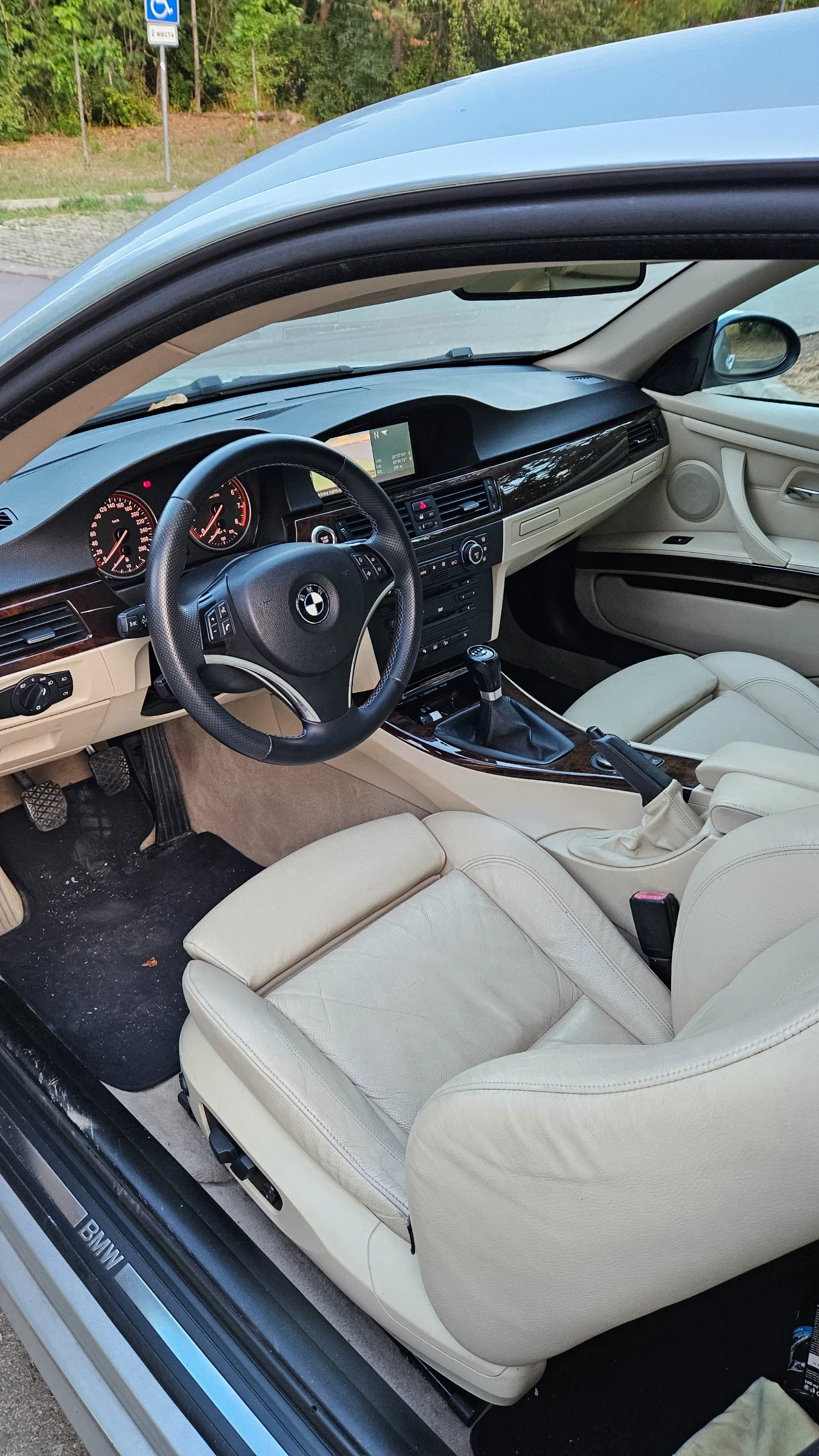 BMW 330 IX, снимка 10 - Автомобили и джипове - 55619398