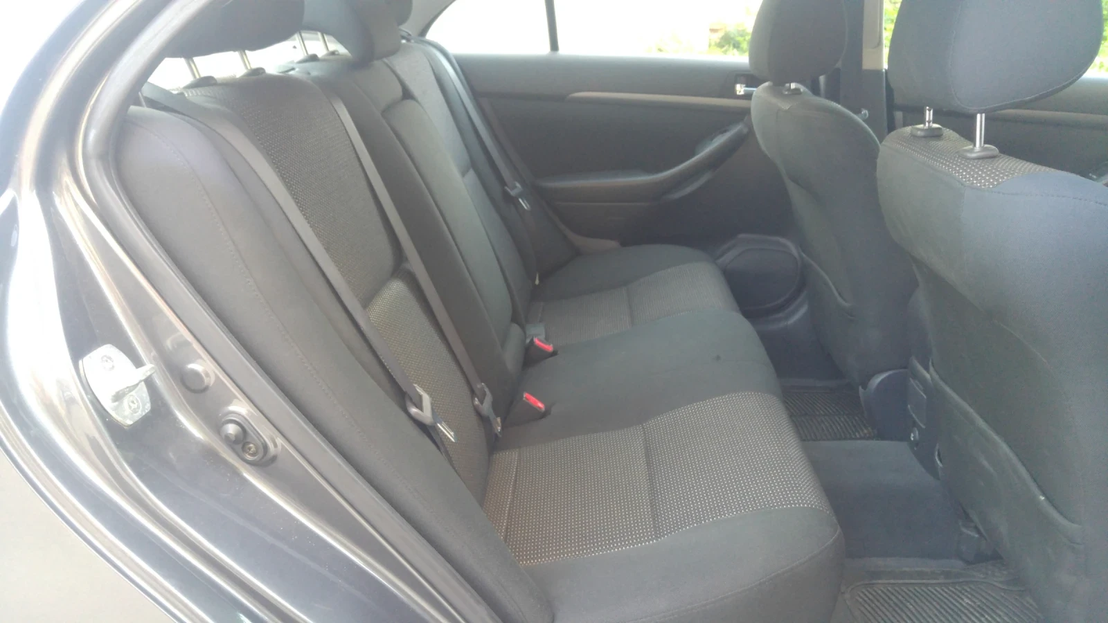 Toyota Avensis, снимка 6 - Автомобили и джипове - 56616756