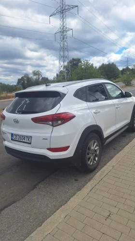 Hyundai Tucson 2.0 4x4, снимка 16