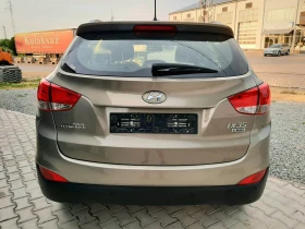     Hyundai IX35 2.0CRDi 6.