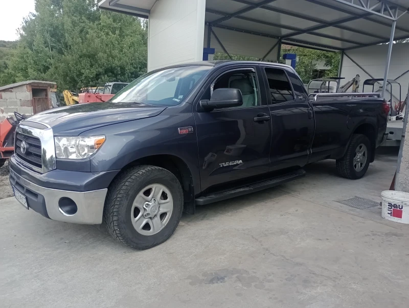 Toyota Tundra 5.7i forse AGU, снимка 1 - Автомобили и джипове - 47746513