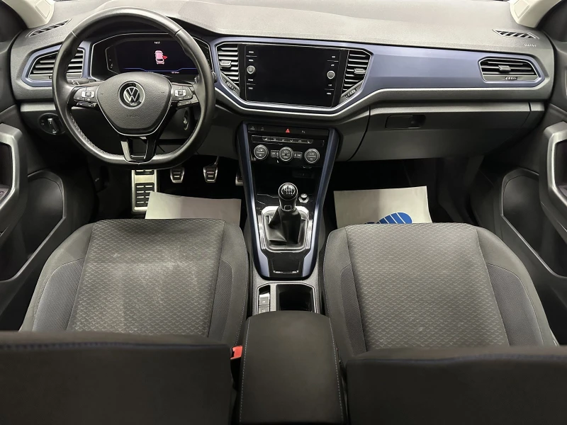 VW T-Roc United Digital ACC, снимка 4 - Автомобили и джипове - 52677053
