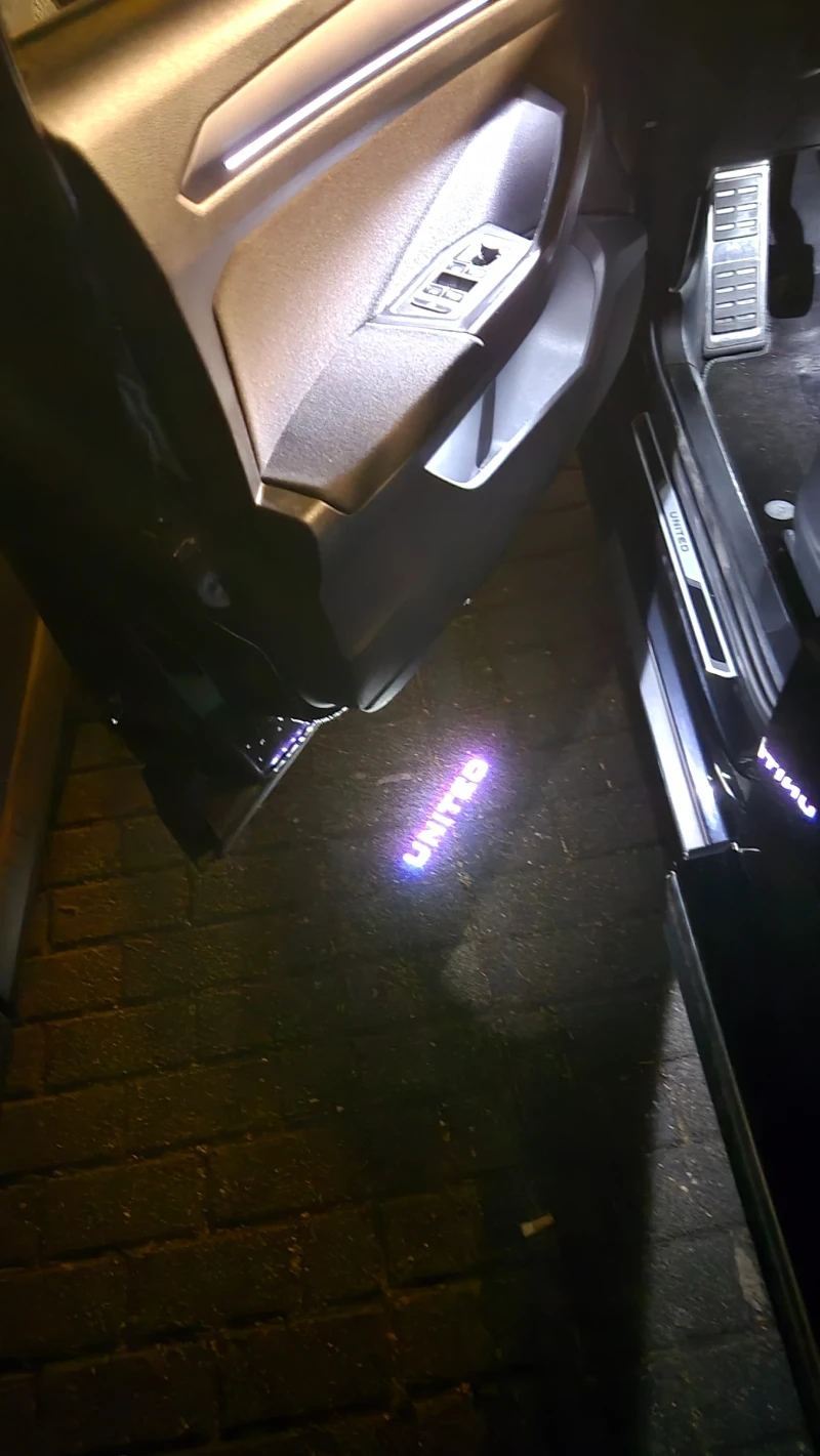 VW T-Roc United Digital ACC, снимка 12 - Автомобили и джипове - 52677053