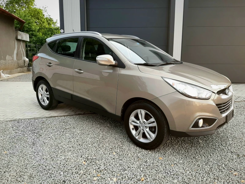 Hyundai IX35 2.0CRDi 6ск., снимка 2 - Автомобили и джипове - 51052731