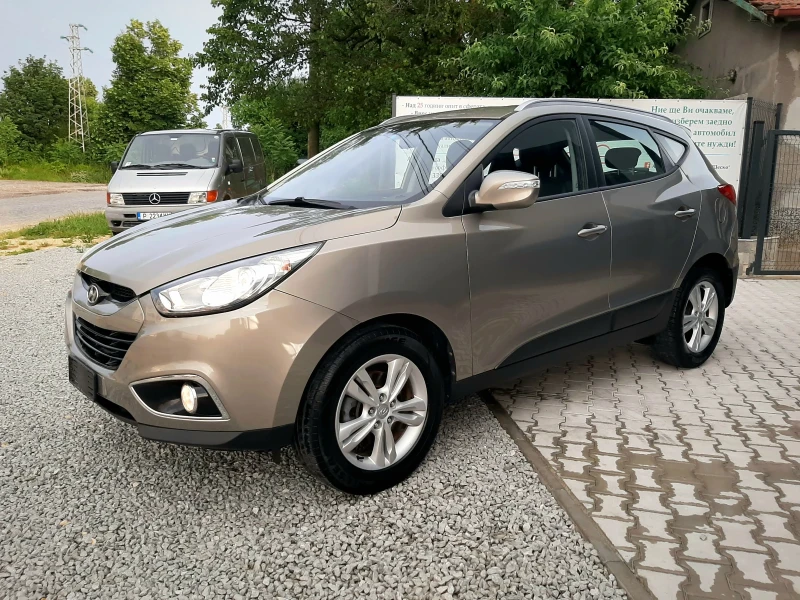 Hyundai IX35 2.0CRDi 6ск., снимка 6 - Автомобили и джипове - 51052731