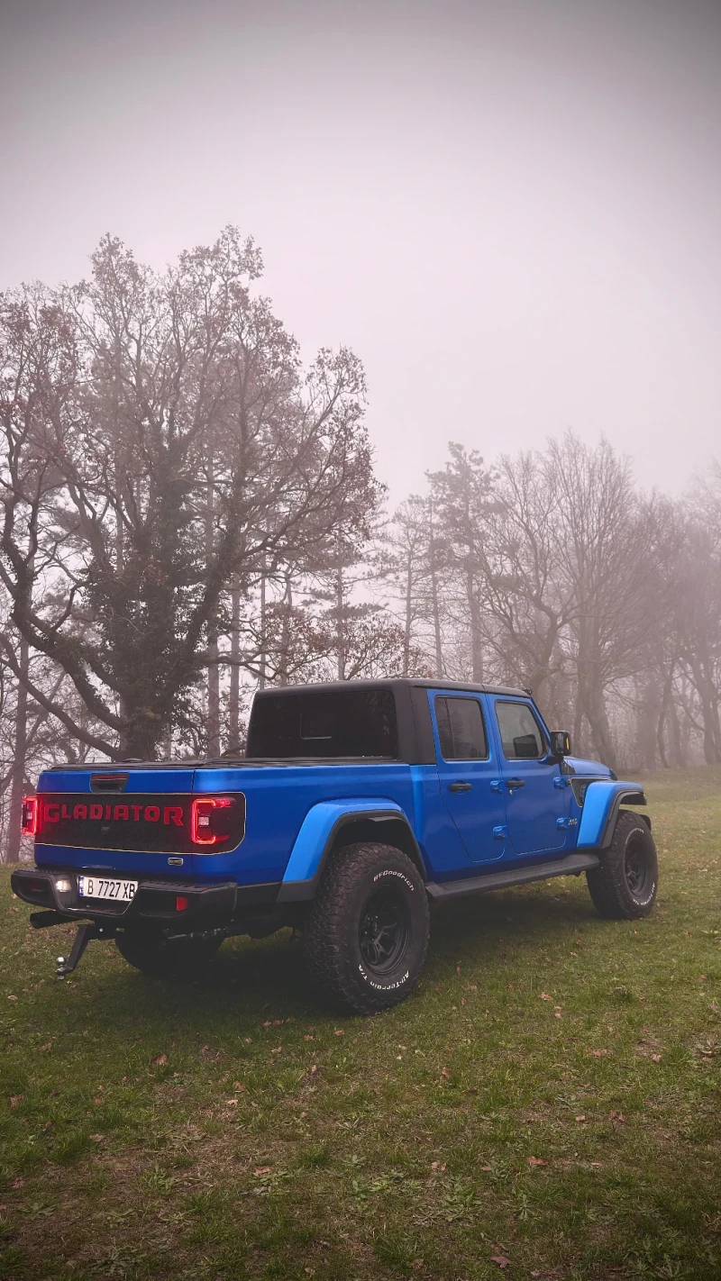 Jeep Gladiator, снимка 7 - Автомобили и джипове - 52861547