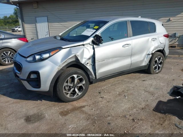 Kia Sportage LX, снимка 2 - Автомобили и джипове - 47410688