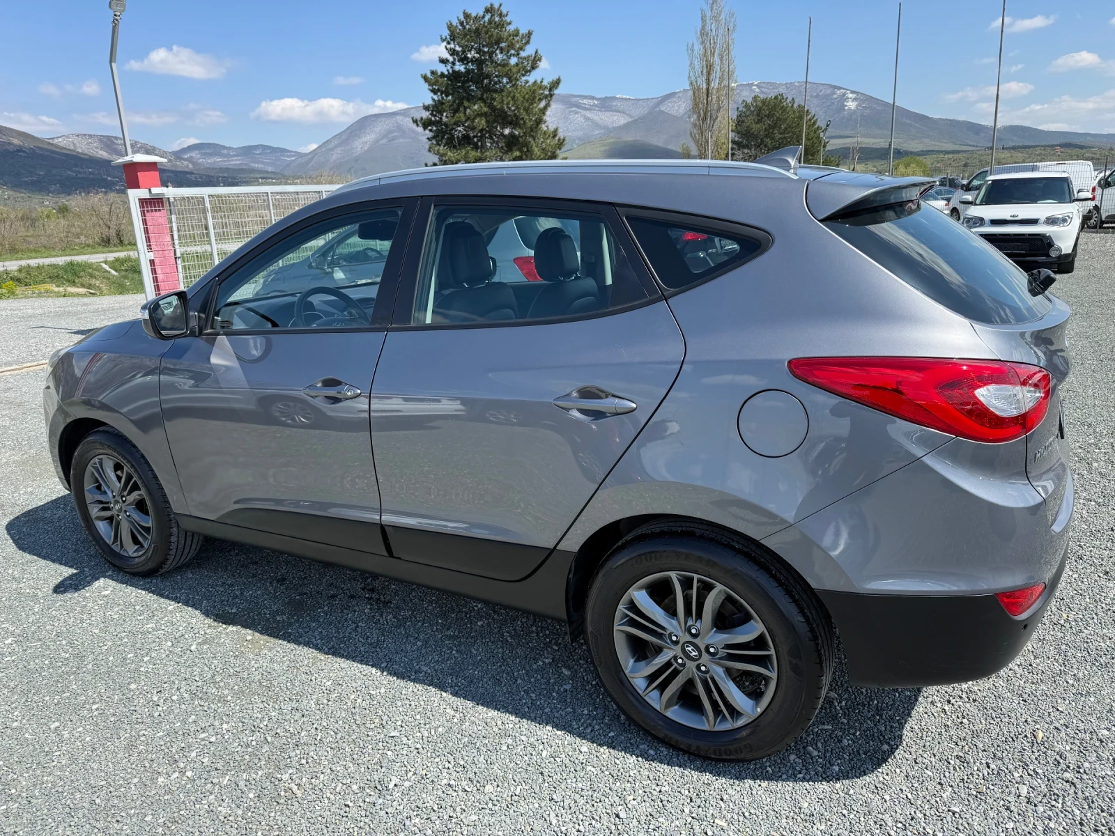 Hyundai IX35 (KATO НОВА)^(4x4) - изображение 9