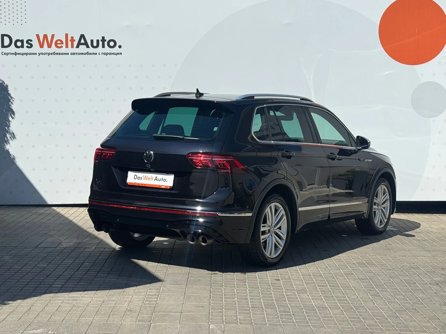 VW Tiguan R 2.0 TSI OPF 4MOTION - изображение 2