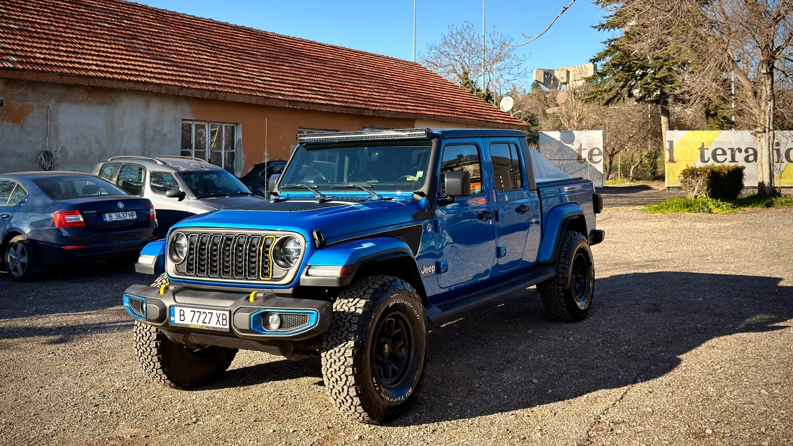 Jeep Gladiator  - изображение 2