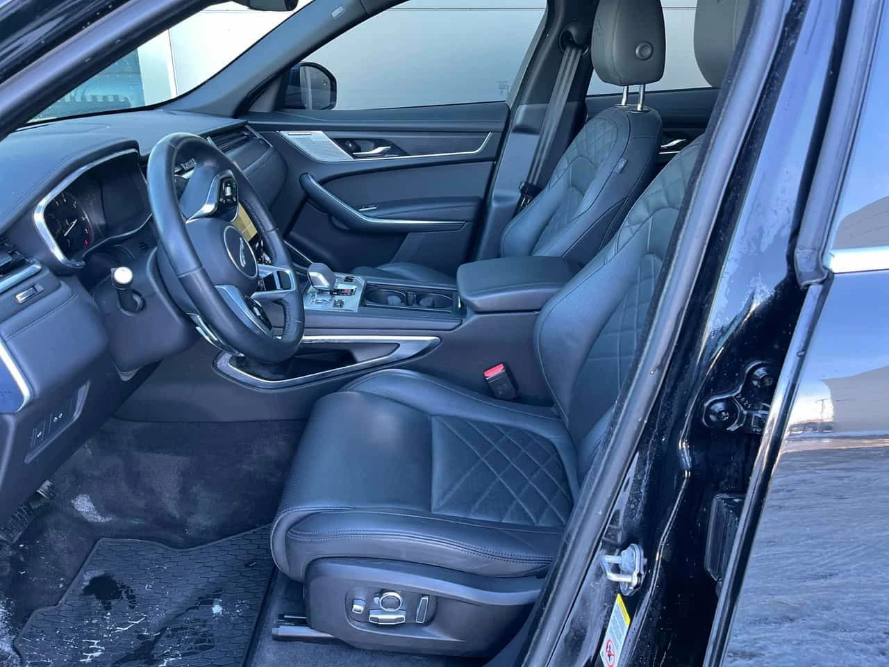 Jaguar F-PACE * S * CARFAX * ���� �� �� | Mobile.bg � ����������� 16