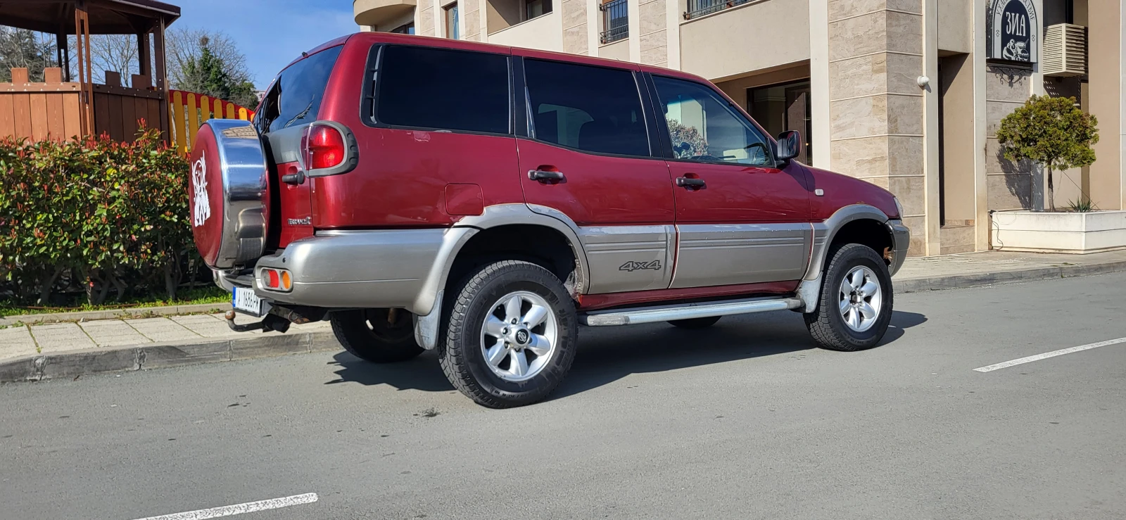 Nissan Terrano 2, 7, снимка 3 - Автомобили и джипове - 53987248