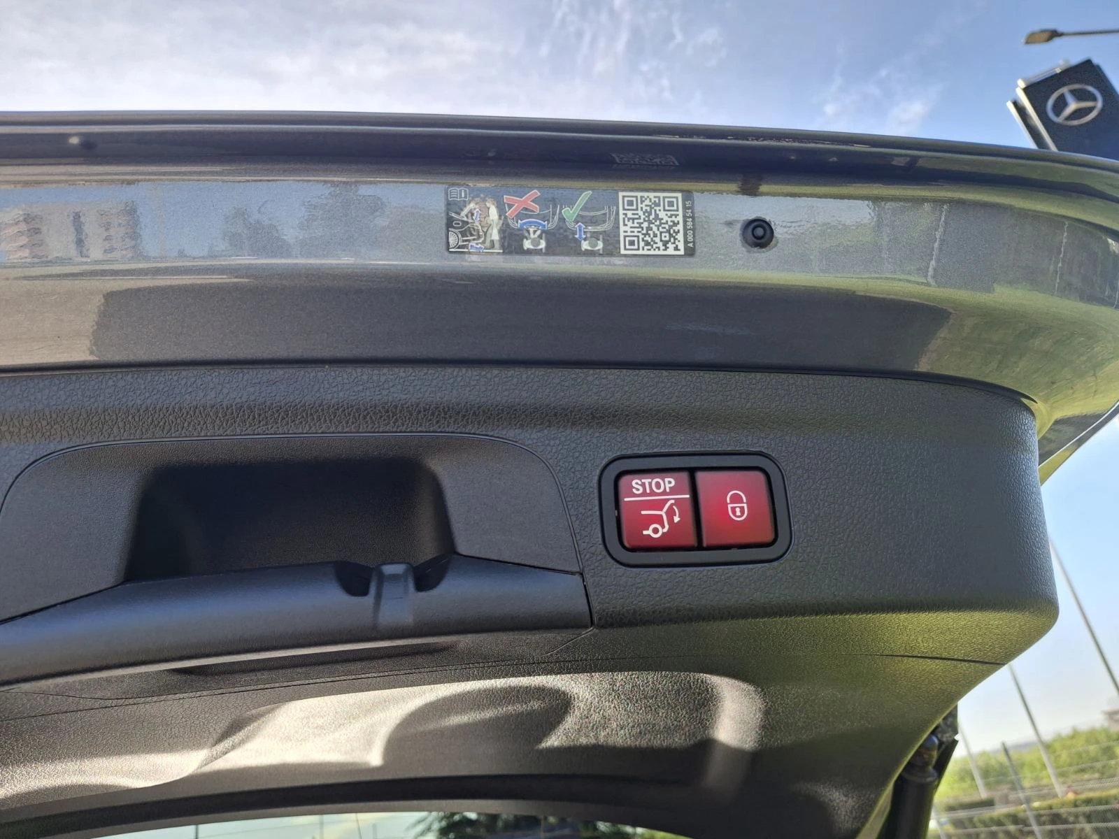 Mercedes-Benz GLE 300 d 4MATIC, снимка 10 - Автомобили и джипове - 54327352