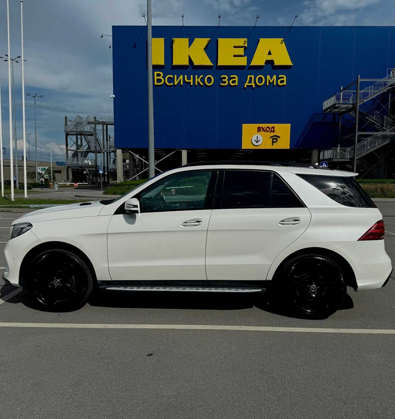Mercedes-Benz GLE 400, снимка 7 - Автомобили и джипове - 54512884