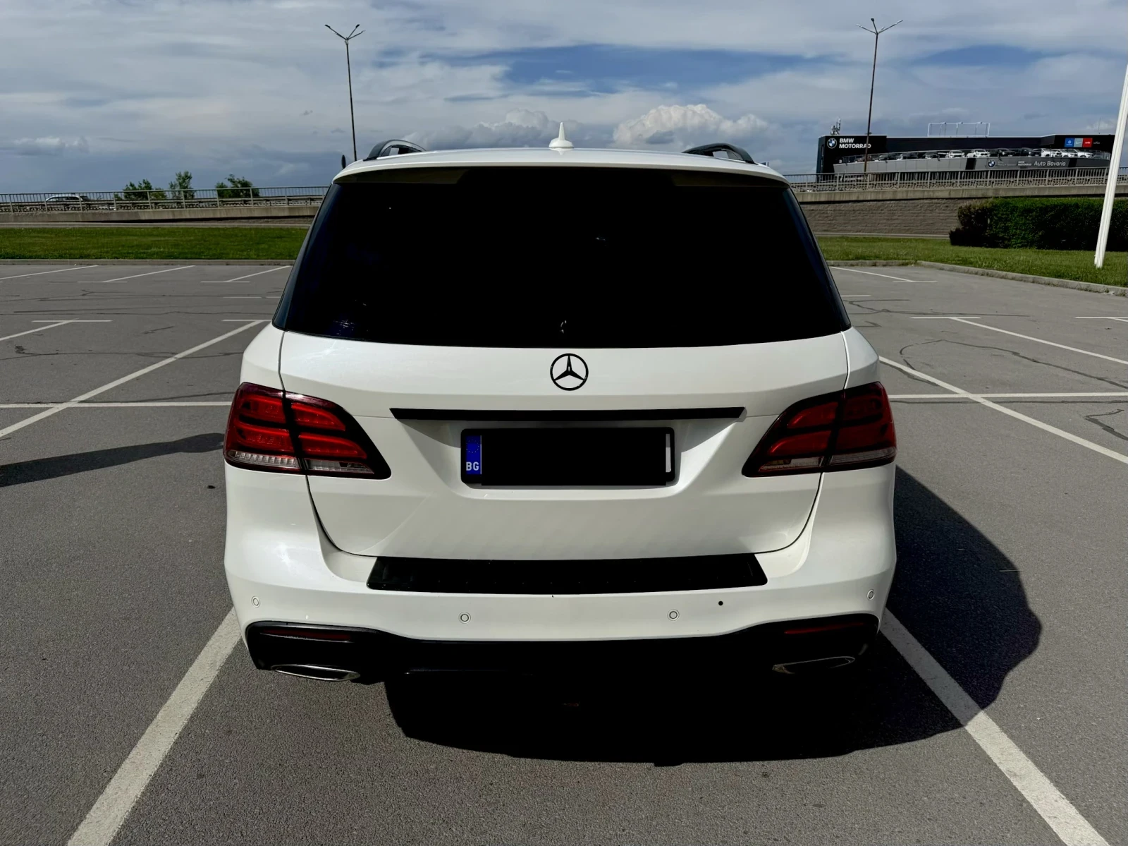 Mercedes-Benz GLE 400, снимка 8 - Автомобили и джипове - 54512884