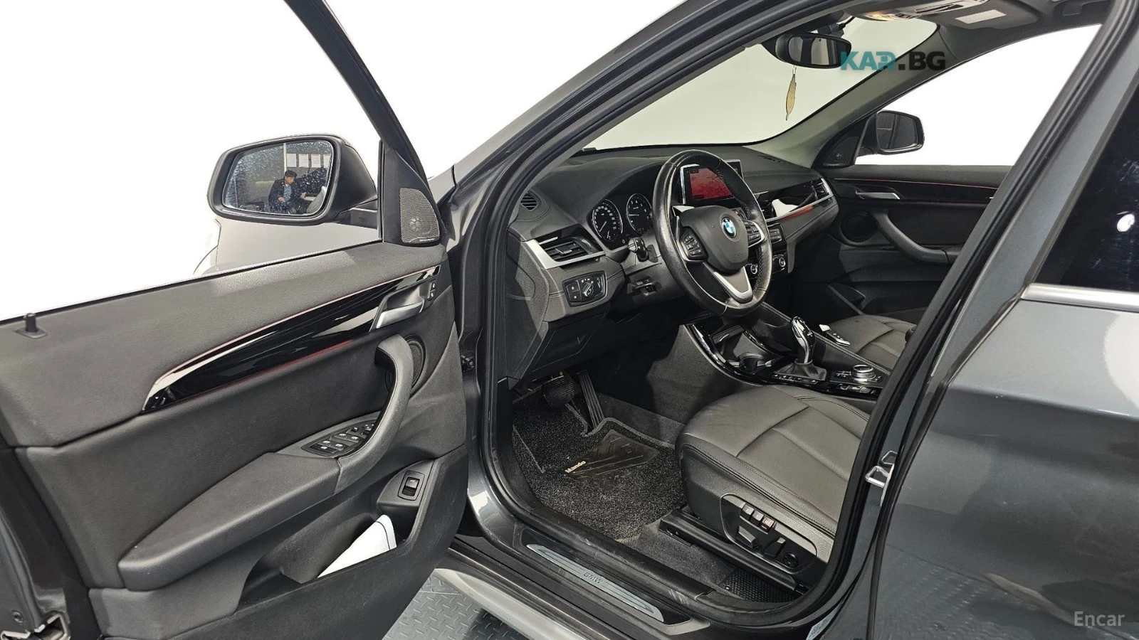 BMW X1 * ПАНО* KEYLESS* Camera* ПОДГРЕВ* , снимка 10 - Автомобили и джипове - 55101335