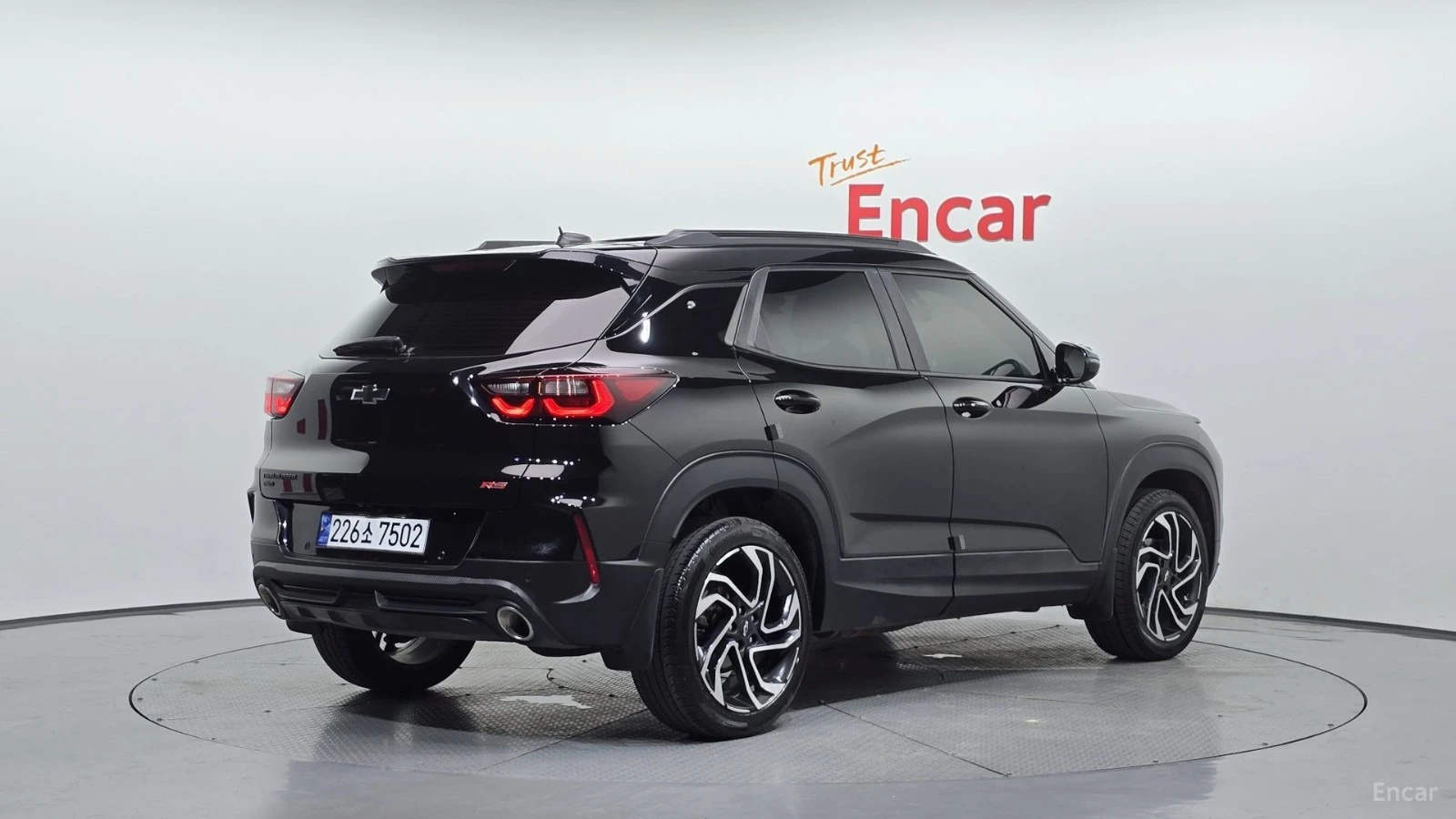 Chevrolet Trailblazer 1.3T* AWD* RS* ПОДГРЕВ* ОБДУХВАНЕ* ПАНОРАМА* КАМЕР, снимка 2 - Автомобили и джипове - 55628488