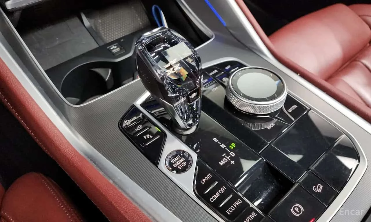 BMW X6 * xDrive30d M Sport * БЕЗ ПЪРВОНАЧАЛНА ВНОСКА, снимка 9 - Автомобили и джипове - 56211720