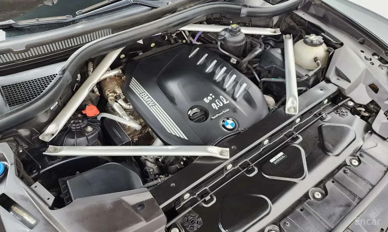 BMW X6 * xDrive30d M Sport * БЕЗ ПЪРВОНАЧАЛНА ВНОСКА, снимка 6 - Автомобили и джипове - 56211720