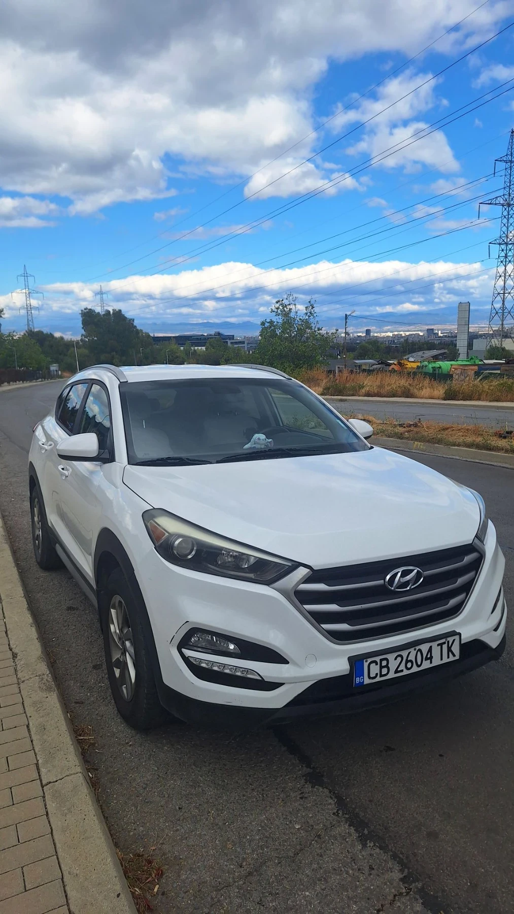 Hyundai Tucson 2.0 4x4, снимка 2 - Автомобили и джипове - 56246566