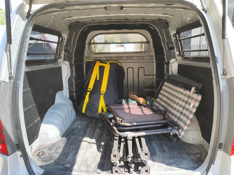 Hyundai H1 2.5tdi, снимка 7 - Бусове и автобуси - 52682683