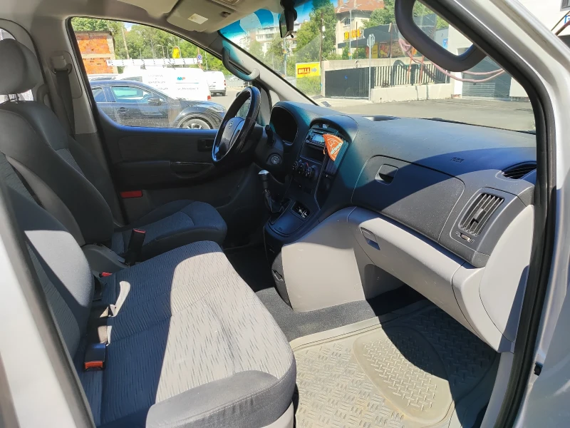 Hyundai H1 2.5tdi, снимка 10 - Бусове и автобуси - 52682683