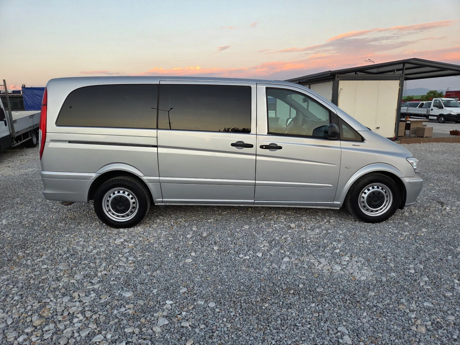 Mercedes-Benz Vito 116 CDI, Пътнически, Климатик, 9 местен, Две стран - изображение 6